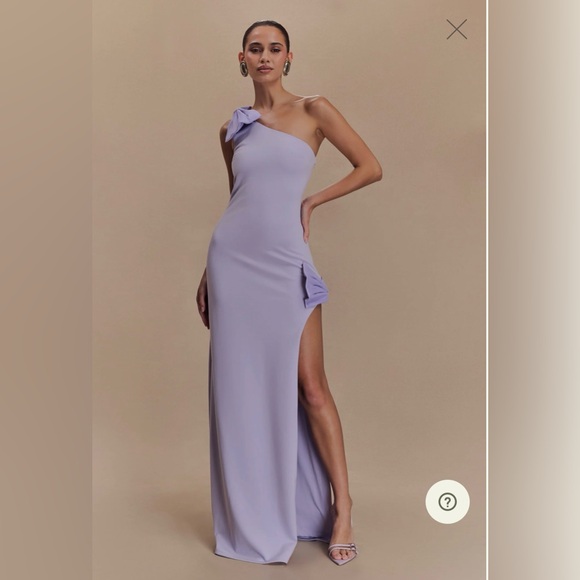 Meshki Dresses & Skirts - Meshki Lilac Asymmetrical One Shoulder Gown